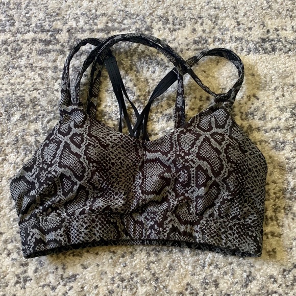 JoyLab Other - Snake skin sports bra